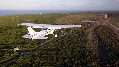 Certified piston singles including this Cessna 182 Skylane are among many aircraft that can be flown by sport pilots under the modernized rules that the FAA announced July 22. Photo by Chris Rose. 