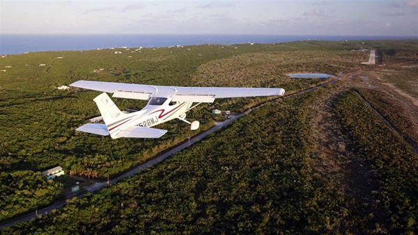 Certified piston singles including this Cessna 182 Skylane are among many aircraft that can be flown by sport pilots under the modernized rules that the FAA announced July 22. Photo by Chris Rose. 
